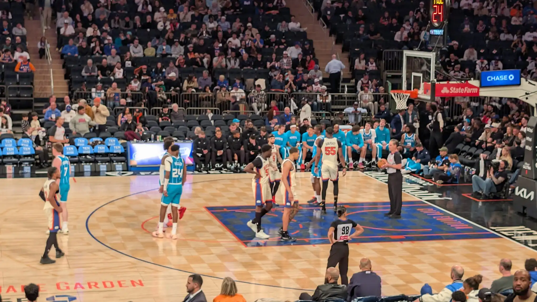 Experience basketball differently: behind the scenes of the NBA with Baz&rsquo;n Camp